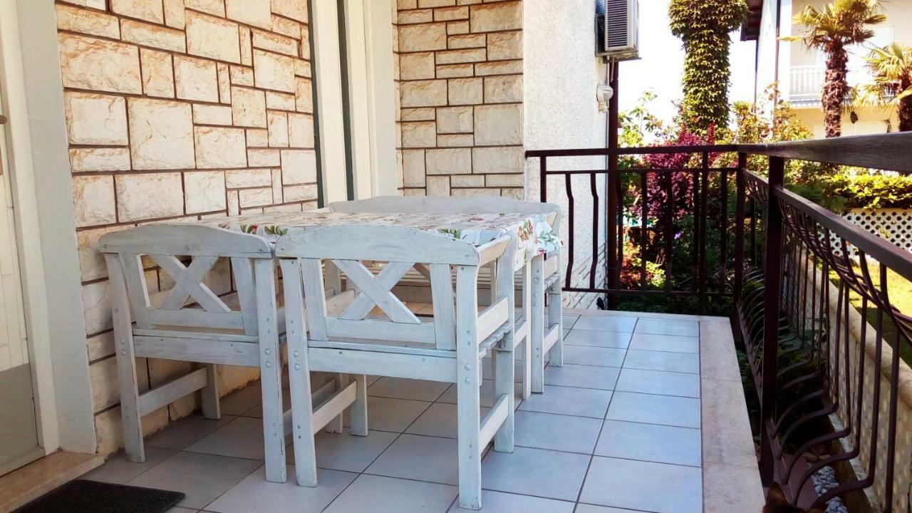 Apartmani Komunela Умаг Экстерьер фото